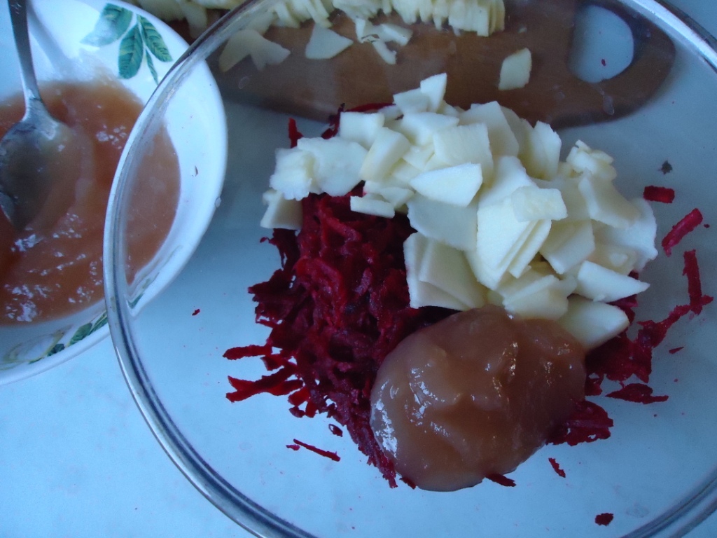 pirozhki s svekloj i yablokami1