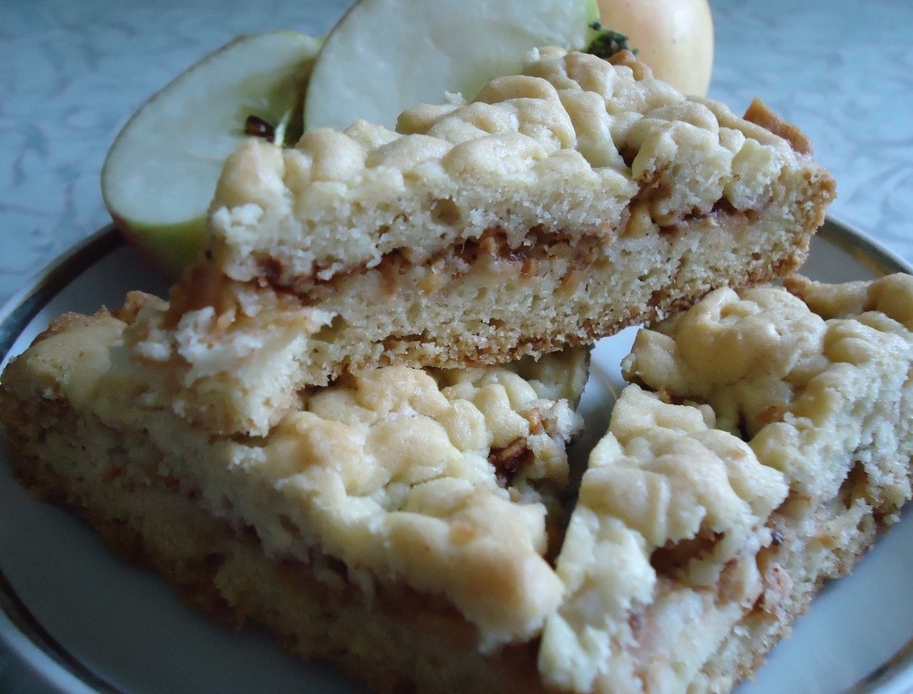 tyrty pirog s yablokami