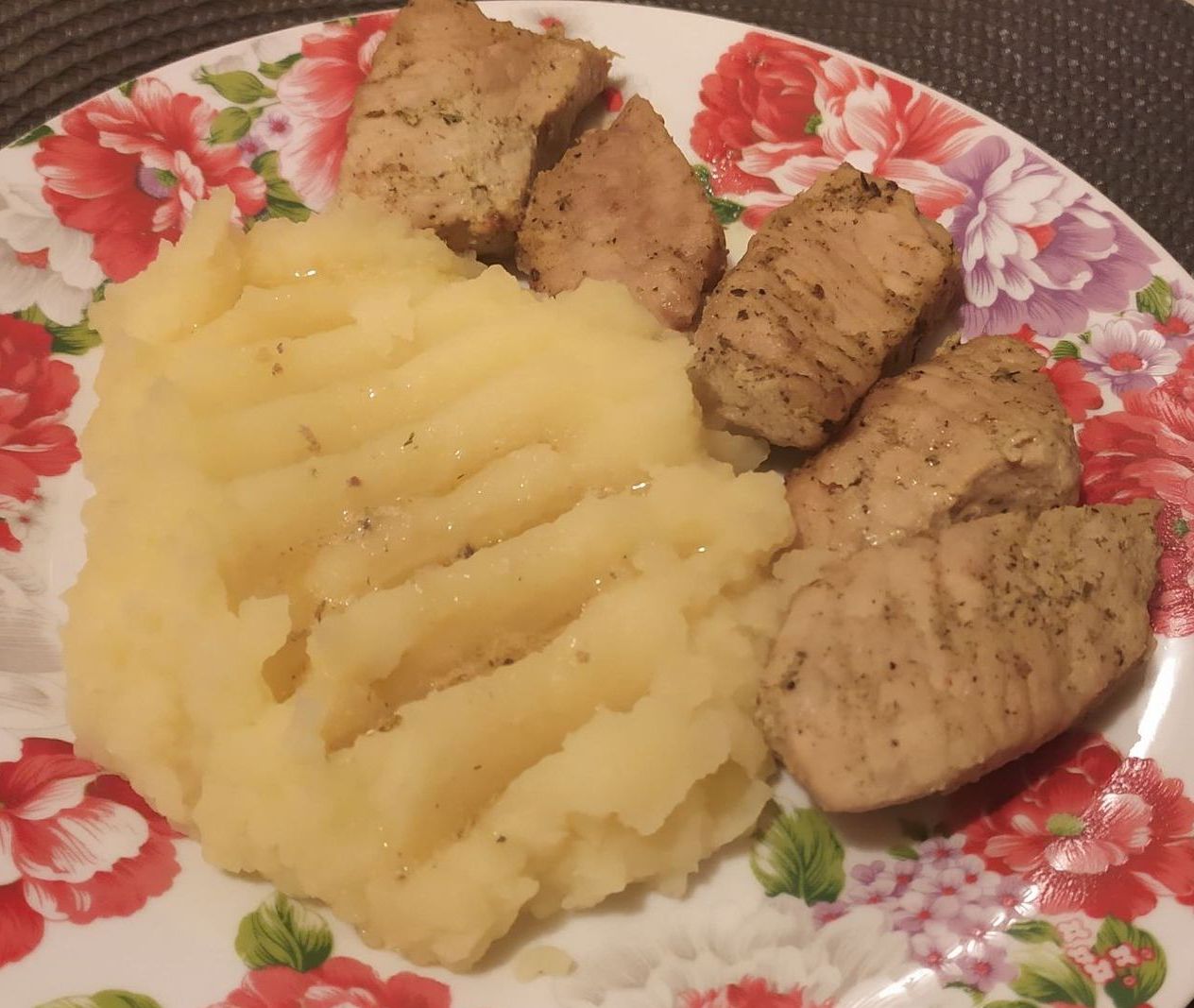 Ароматное мясо в духовке