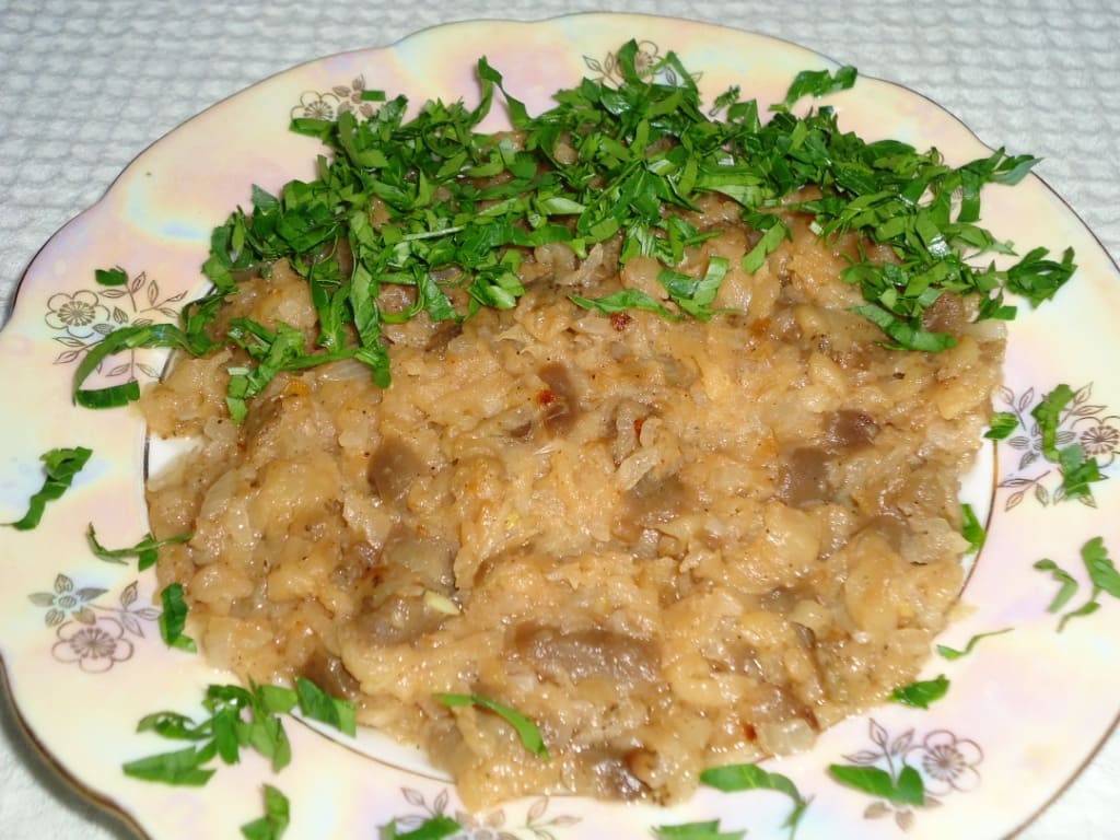 Печеные баклажаны с яблоками