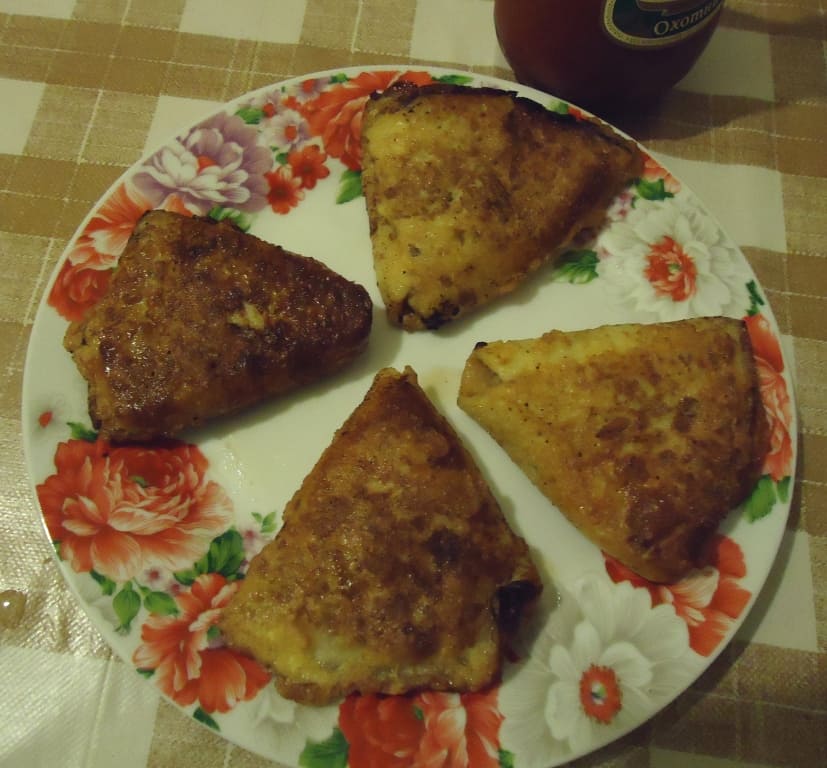 Блинные треугольники с мясным фаршем Блинные треугольники с мясным фаршем