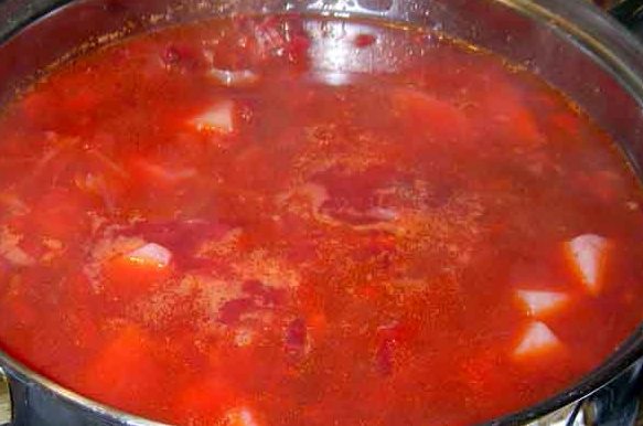 Борщ ялтинский
