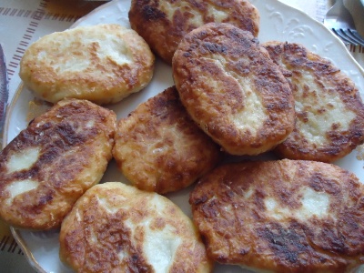 Картофельные зразы с грибами и сыром