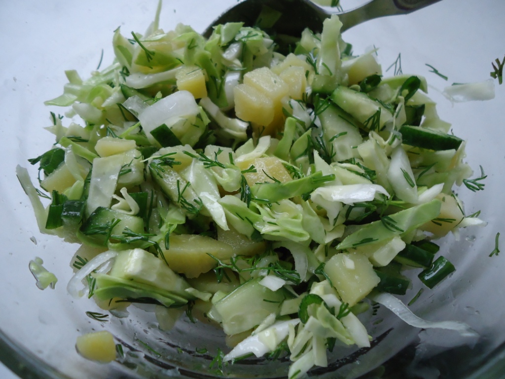 Картофельный салат с капустой Картофельный салат с капустой