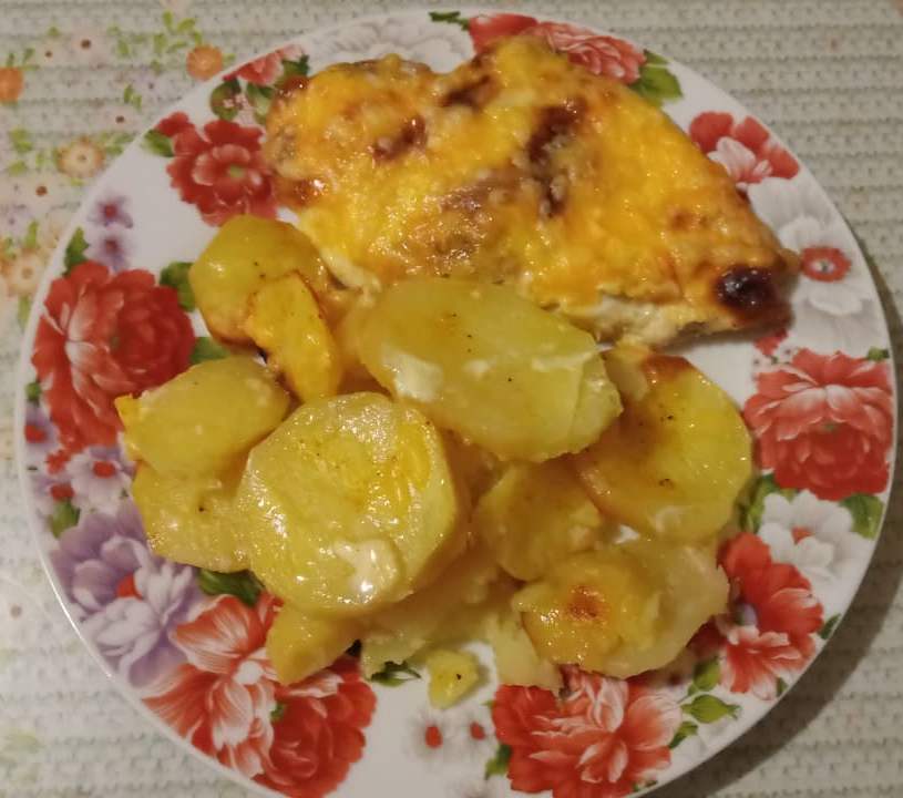 Куриное филе с картошкой Куриное филе с картошкой