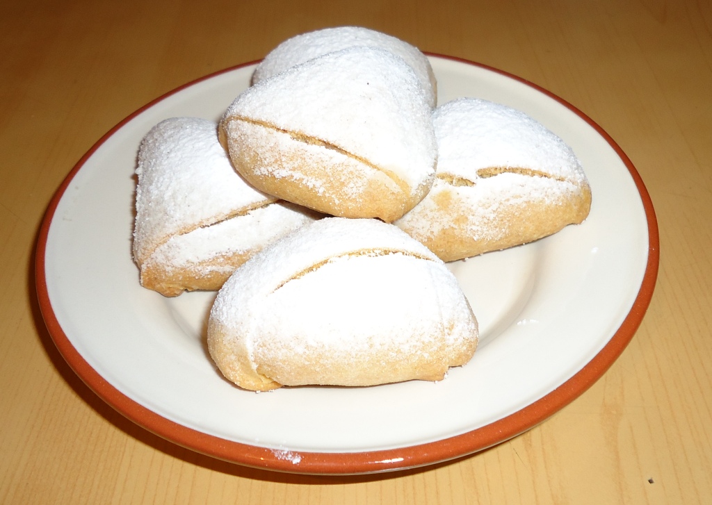 Лимонные пирожные
