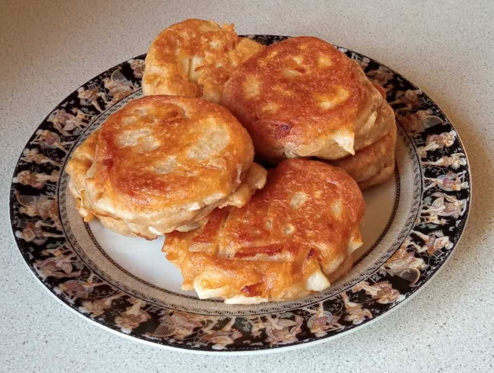 Оладьи фруктовые с яблоками Оладьи фруктовые с яблоками