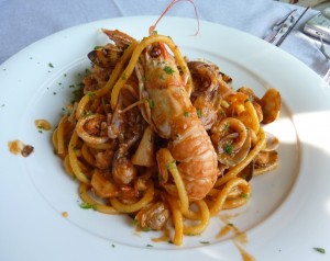 Биголи с морепродуктами