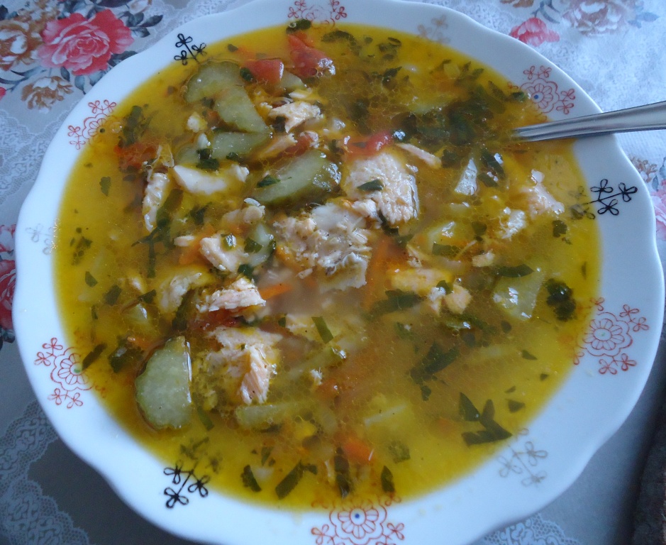 Рассольник из рыбных хребтов