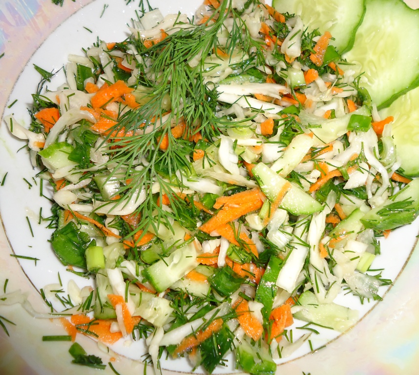 Салат из белокочанной капусты