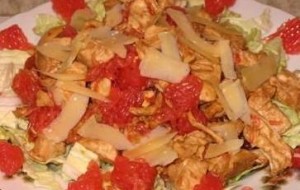 Салат из грейпфрутов с говядиной
