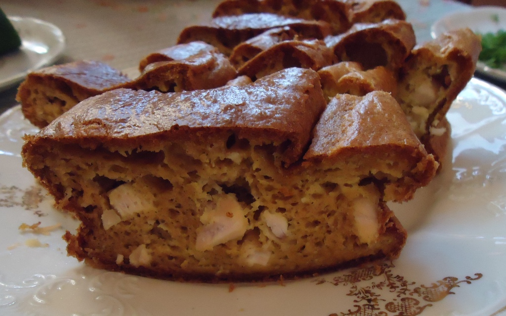 Заливной пирог с куриной грудкой